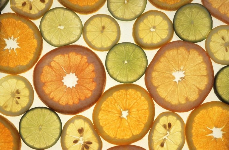 Vitamine C à haute dose : une piste sérieuse et prometteuse contre le cancer ? 1 slices 387451 1280